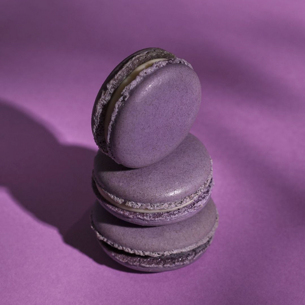 Blueberry lavender Macaron (+16 years)