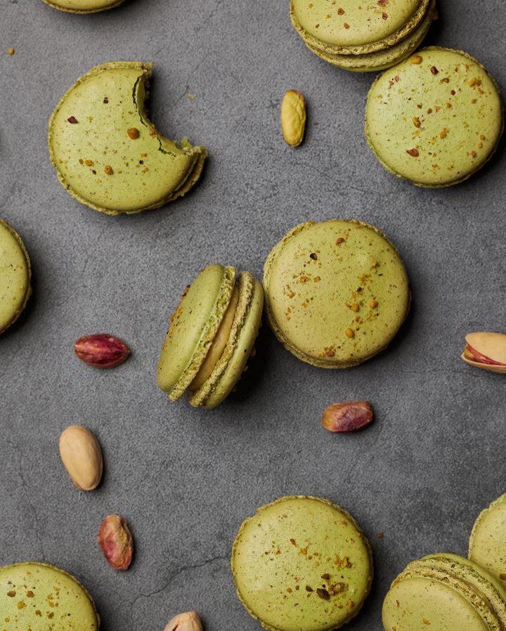 Pistachio Raspberry Macaron (+16 years)