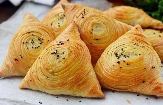 فئة سامسا الأوزبكية (+15 سنة)